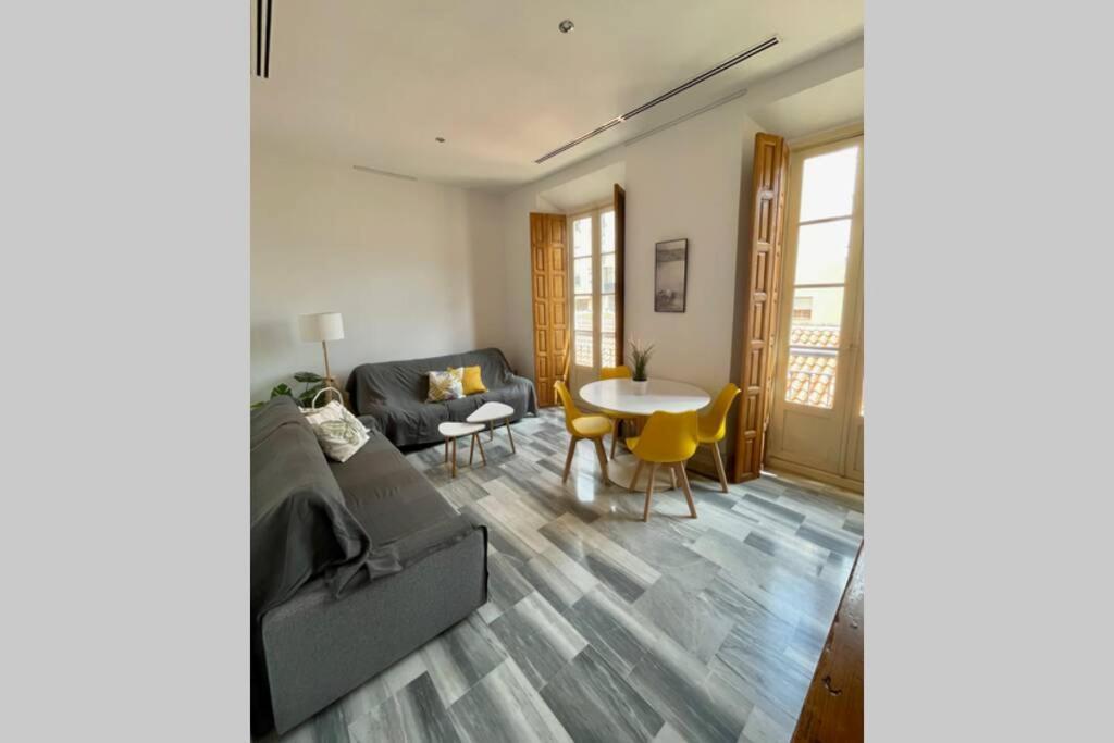 Picasso'S Birth House Charming Apartment Málaga Extérieur photo